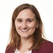 Profile photo for Bettina Brueggemann