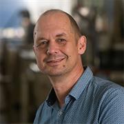 Profile photo for Peter Kruse