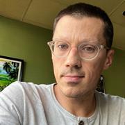 Profile photo for Derek Woods