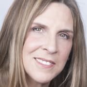 Profile photo for Stefanie Goyert