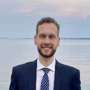 Profile photo for Ryan Peters
