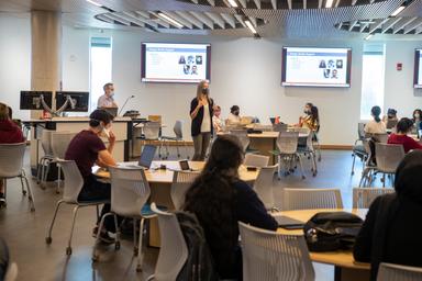 Active learning lecture for Arts & Science inside LRW.